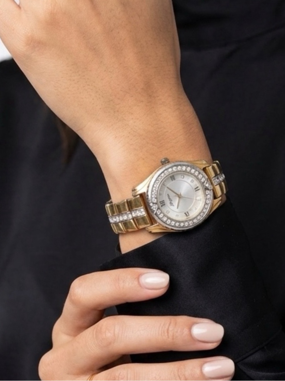 Brighton Dana Point Gold Watch. Summer Time Look Beautiful Crystals. New battery - Picture 2 of 7
